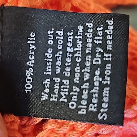 ROCK & REPUBLIC, Coral open knit high low sweater size small. - Picture 7 of 7